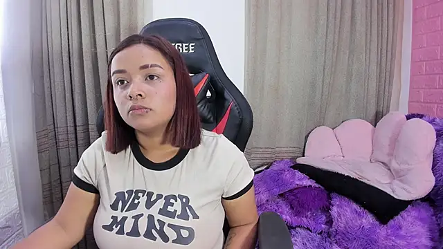 Sienna Lux01 online show from 25, 2, 2026