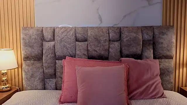 Snapshot of lady_dark_ chatting on 9, 3, 2026 lady dark online show from 9, 3, 2026