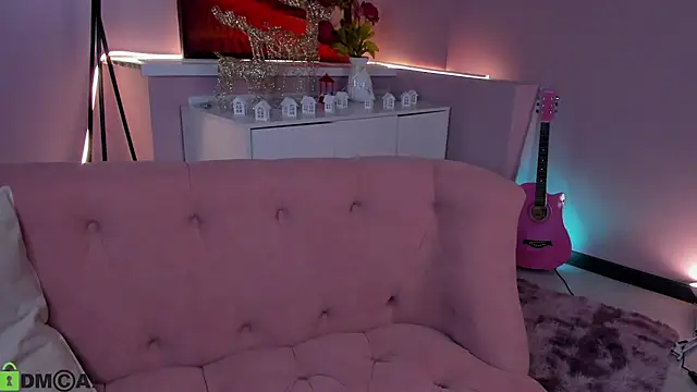 leylamirage online show from 26, 2, 2026