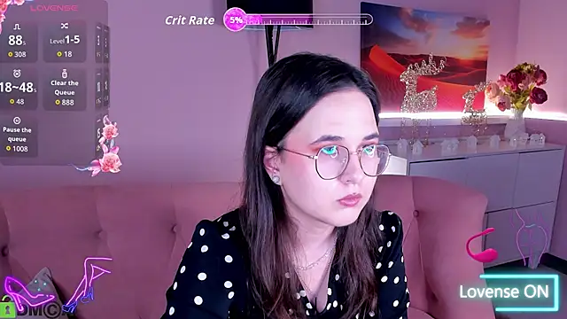 leylamirage online show from 17, 5, 2026
