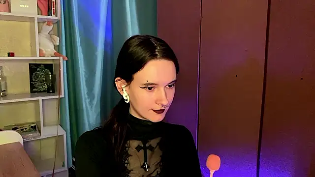 MabelDefina online show from 17, 3, 2026