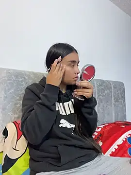 I Samanthaa online show from 24, 4, 2026