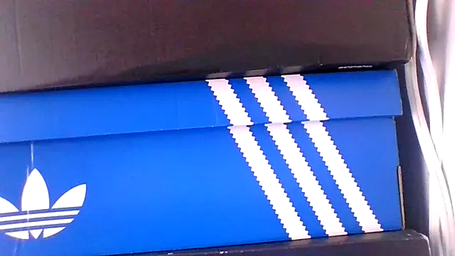 pocahontas hotty online show from 24, 4, 2026