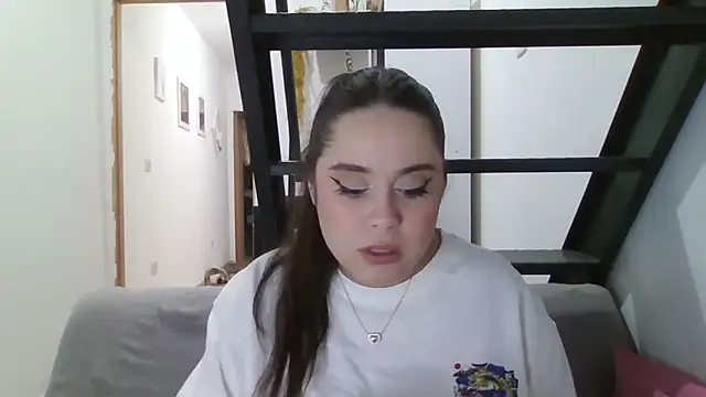 PutaYasmim online show from 26, 4, 2026