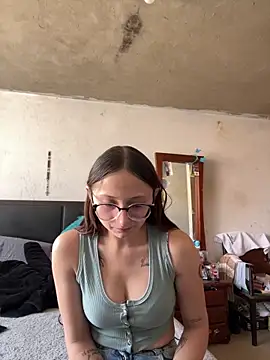 Aria  Rousse03 online show from 22, 4, 2026