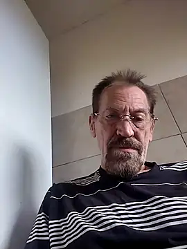 Costy601 online show from 12, 5, 2026