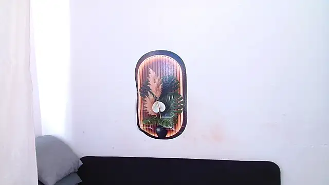 miay here  online show from 28, 7, 2026