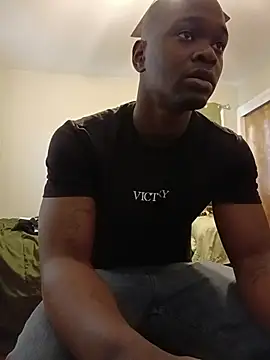 Snapshot of Gym4u2 chatting on 4, 3, 2026 Gym4u2 online show from 4, 3, 2026