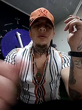 Valentino dominusSex online show from 23, 4, 2026