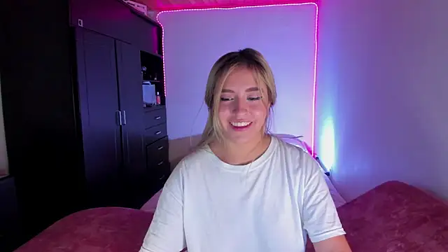 saradiazxxx online show from 11, 4, 2026