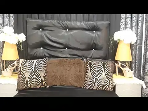 MarinaFoster online show from 17, 5, 2026