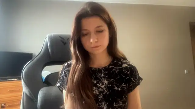 LunnaBliss online show from 24, 2, 2026