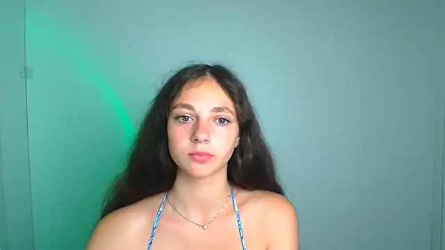 Snapshot of KissMeJulia chatting on 3, 8, 2026 KissMeJulia online show from 3, 8, 2026