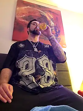 LargeLith online show from 28, 3, 2026