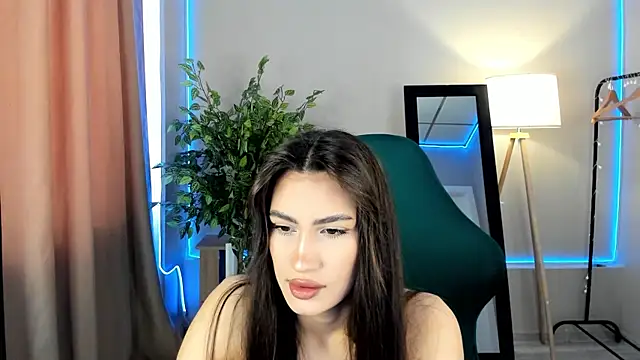 Adele Lanea online show from 28, 4, 2026