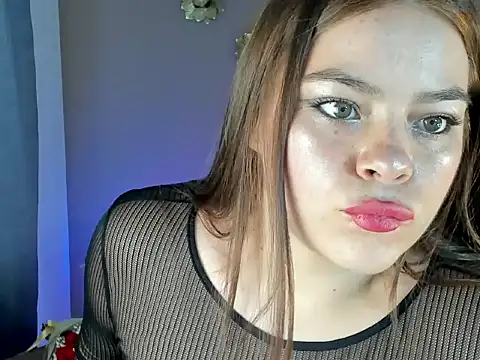 Snapshot of Luna_velmont chatting on 10, 3, 2026 Luna velmont online show from 10, 3, 2026