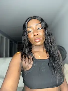 ZarahFerreira online show from 14, 4, 2026