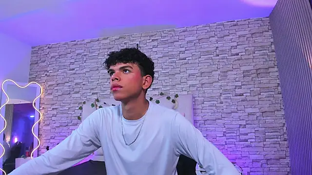 keahi tay online show from 25, 4, 2026