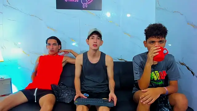 Spicy guys online show from 28, 2, 2026