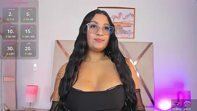 Annie Parkerr online show from 13, 3, 2026