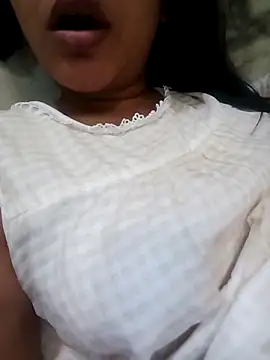 Cute-Manvi online show from 25, 4, 2026