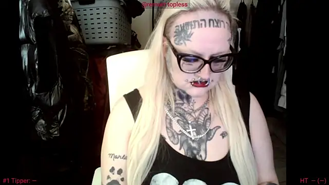 Snapshot of grindhouseho chatting on 26, 4, 2026 grindhouseho online show from 26, 4, 2026