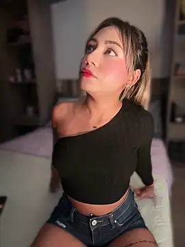 Dulce Sofi  online show from 24, 4, 2026