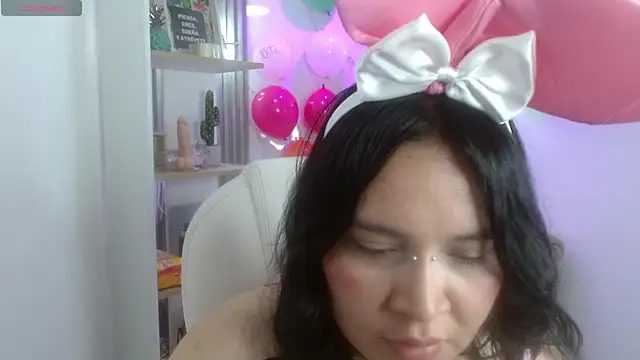 jackie tk online show from 27, 4, 2026