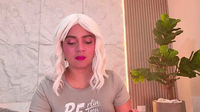 DulceQueen1 online show from 21, 4, 2026