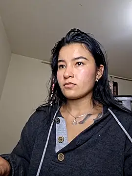 Miiia a online show from 24, 4, 2026