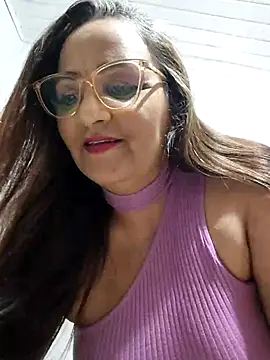 Noemipopi online show from 21, 4, 2026