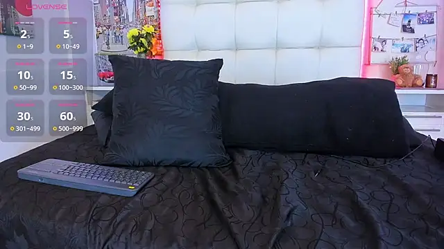 SharonTygaX online show from 25, 6, 2026