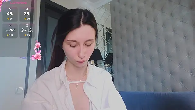 Snapshot of MiguelinaRasmuson chatting on 3, 6, 2026 MiguelinaRasmuson online show from 3, 6, 2026