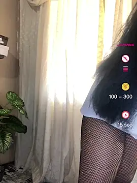 Zoe Robbins online show from 30, 4, 2026