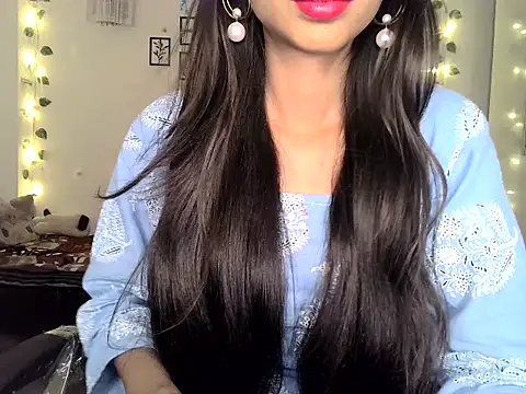 SIKSHA SINGH online show from 6, 4, 2026