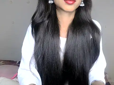 SIKSHA SINGH online show from 25, 4, 2026