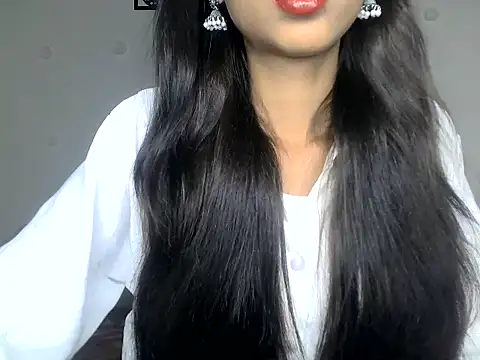 SIKSHA SINGH online show from 26, 4, 2026