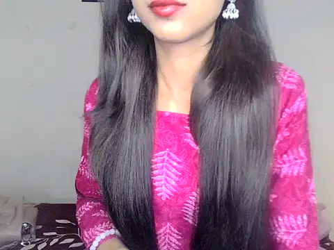 Snapshot of SIKSHA_SINGH chatting on 28, 4, 2026 SIKSHA SINGH online show from 28, 4, 2026