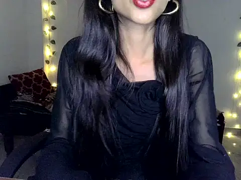 Snapshot of SIKSHA_SINGH chatting on 6, 6, 2026 SIKSHA SINGH online show from 6, 6, 2026