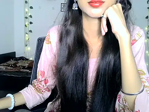 Snapshot of SIKSHA_SINGH chatting on 21, 7, 2026 SIKSHA SINGH online show from 21, 7, 2026
