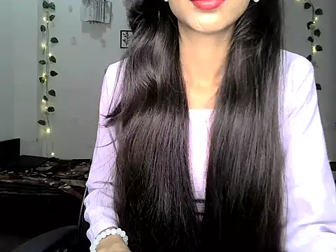Snapshot of SIKSHA_SINGH chatting on 22, 7, 2026 SIKSHA SINGH online show from 22, 7, 2026