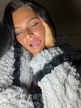 Snapshot of Destinylovex chatting on 7, 6, 2026 Destinylovex online show from 7, 6, 2026