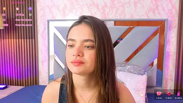 LittleeSara18 online show from 25, 4, 2026