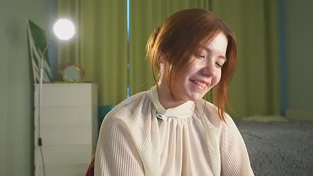 AyakoHuezo online show from 12, 3, 2026