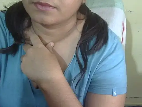 Aniya Hazel online show from 9, 3, 2026