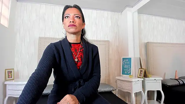 FernandaAvilax online show from 27, 4, 2026