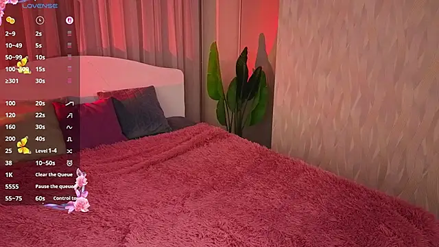 Milana Monroe online show from 22, 4, 2026