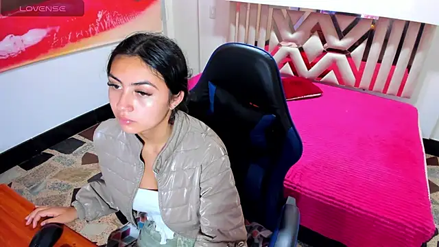 angell cooper8 online show from 15, 4, 2026