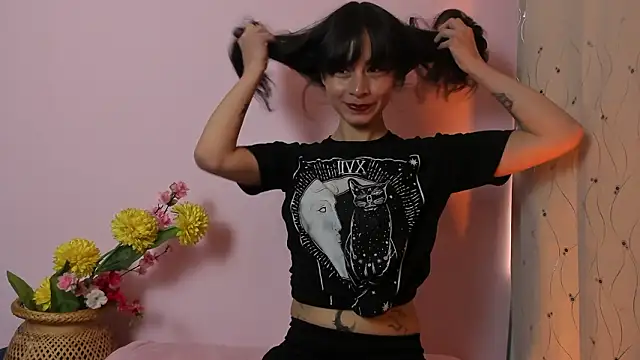 Mistymoon online show from 9, 3, 2026