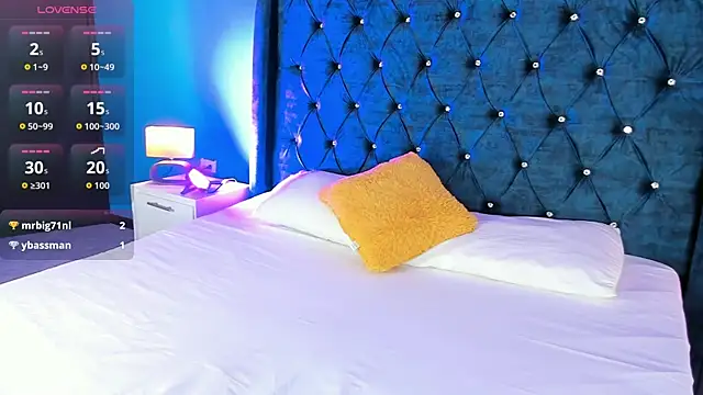 laurasmith  online show from 2, 3, 2026